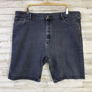 Wrangler Jean Shorts Men 42x9.5 Black Denim Medium Wash Western Jorts Stretch